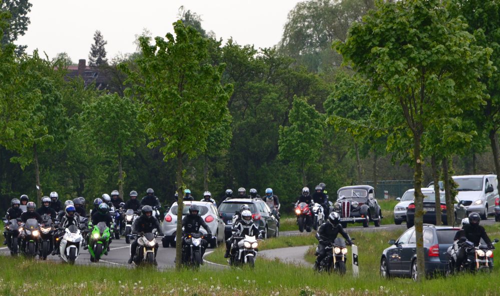 Motorradfahrerhochzeit 2012